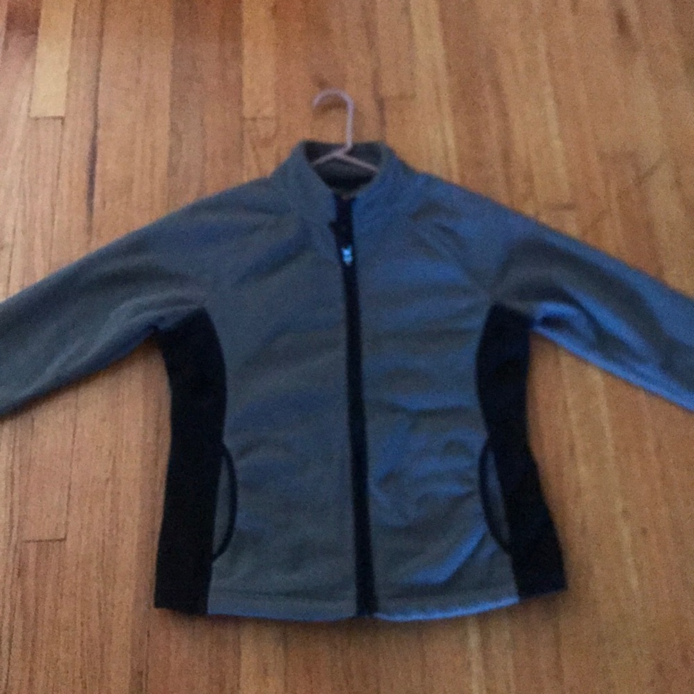Grey with black panel sides fleece jacket